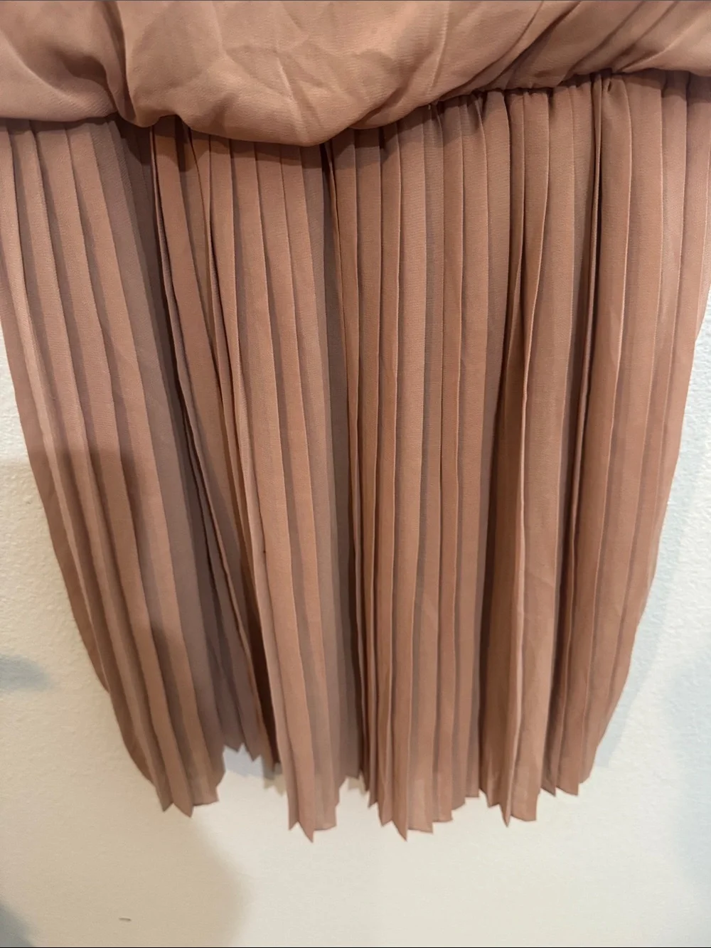 Lush Pleated Midi Dress in Brown